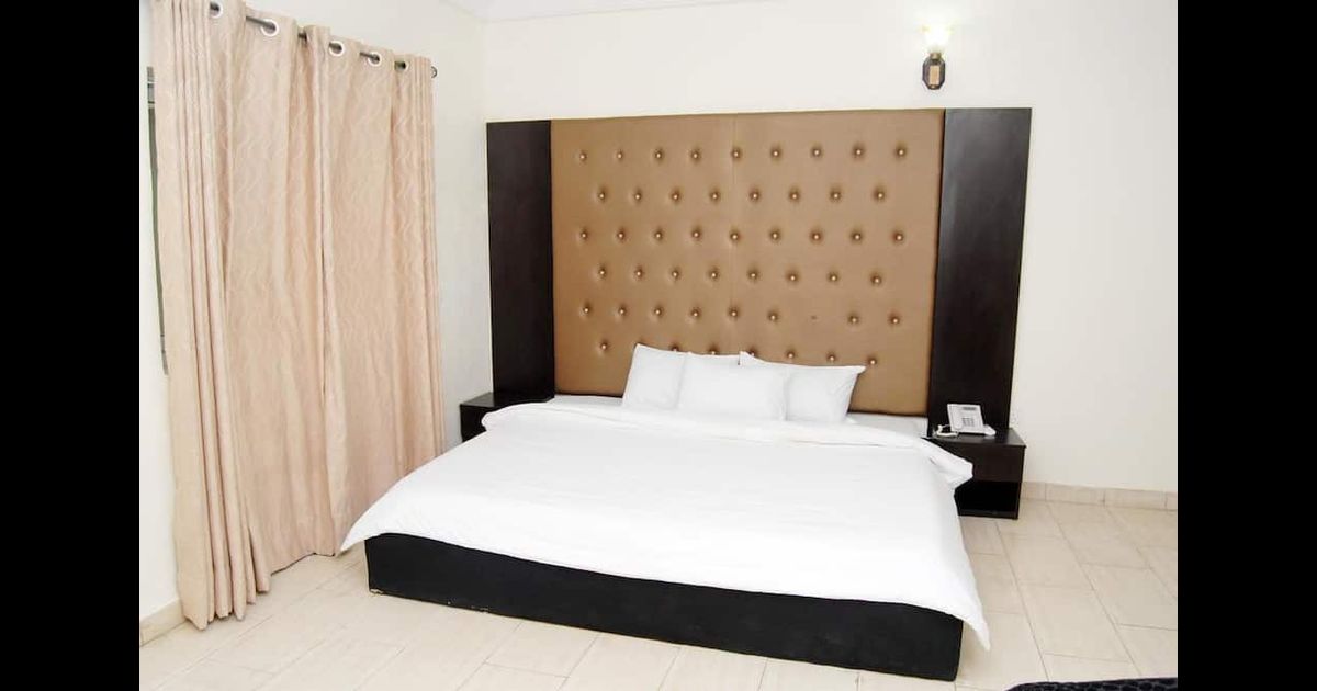 Ocean Ripples Hotel Water Ripples Hotel Royale in Lekki, Nigeria from $50: Deals, Reviews ...