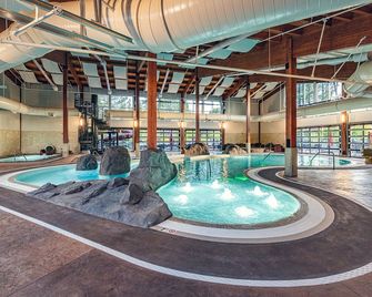 Cozy Caldera Stay with Access to Forest House - Sunriver - Pool
