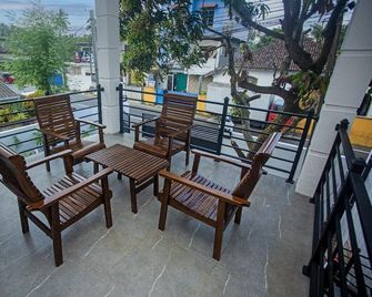 Villa Pearl Breeze - Galle - Balcony