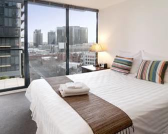 Inner Melbourne Serviced Apartments - Melbourne - Bedroom
