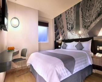Horu Hotel Mangga Dua Square - Yakarta - Habitación