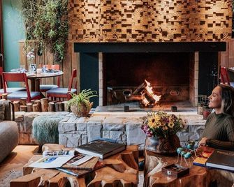 Wood Hotel Gramado - Gramado - Lounge