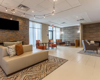 Candlewood Suites Fargo South- Medical Center, An IHG Hotel - Fargo - Lounge