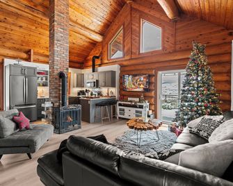 The View Point Lodge - Vernon - Salon