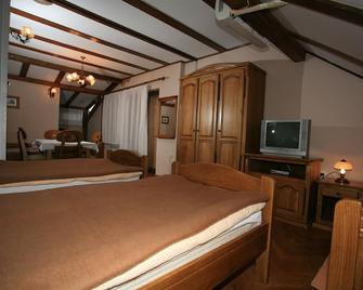 Apartments Vrata Baranje - Osijek - Sypialnia