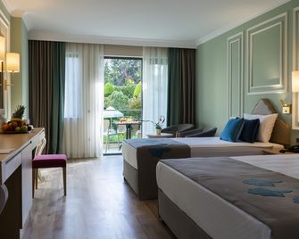Adalya Art Side - Side - Makuuhuone