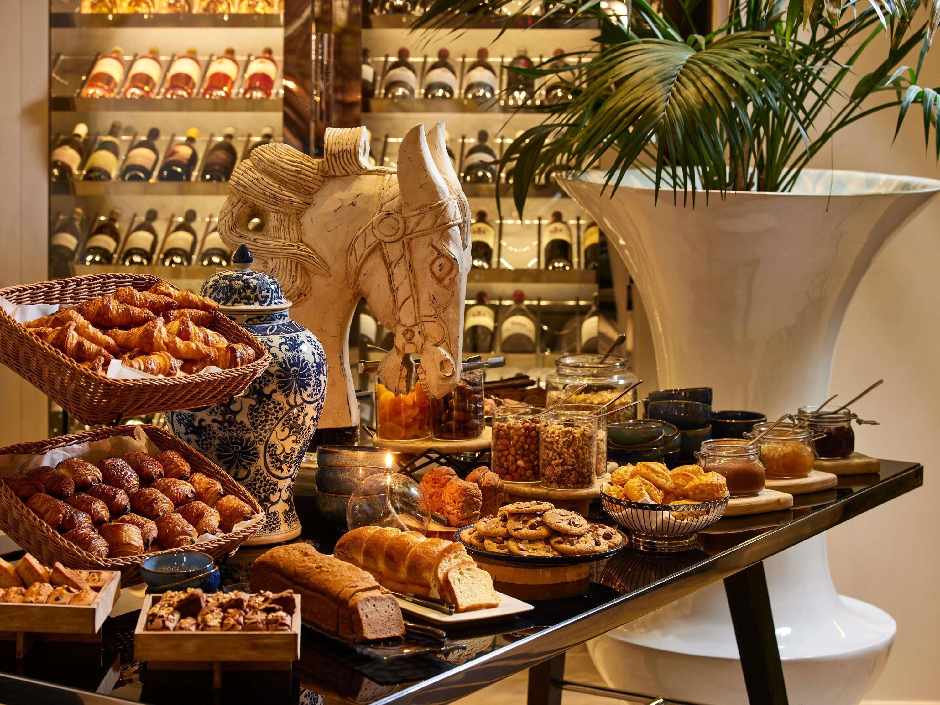 Cures Marines Hotel & Spa Trouville - MGallery Collection - Trouville-sur-Mer - Buffet
