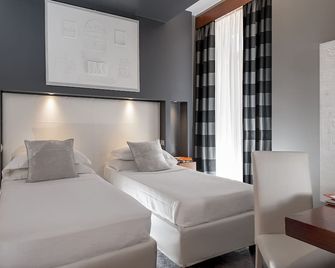 هوتل متروبوليس - روما - غرفة نوم