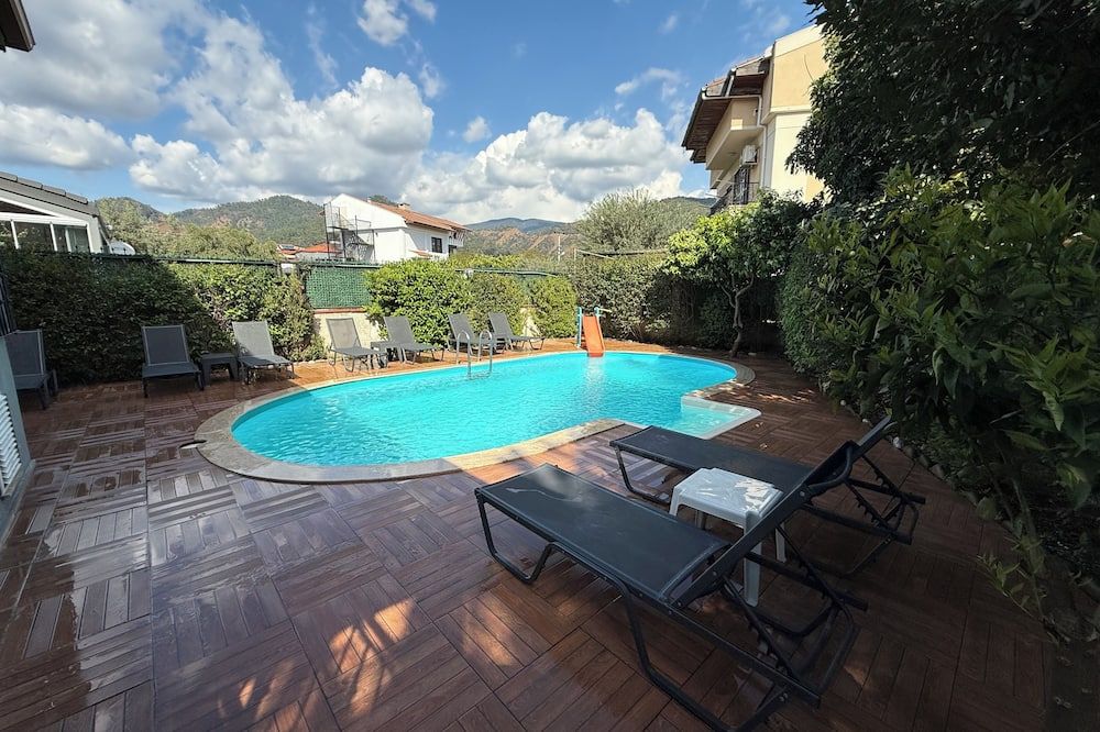 Arslan Villa - مارماريس - حوض السباحة