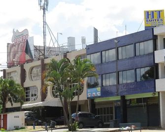 Ht Suites mobiliadas - Brasilia - Building