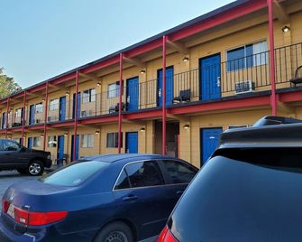 Relax Inn - Lucedale - Edificio