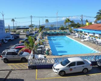 Hotel Litoral Norte - קאראגוואטטובה - בניין