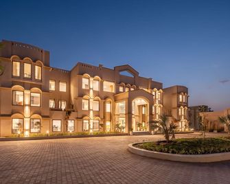 Brij Eternity, Vrindavan By Leisure Hotels - Vrindavan - Будівля