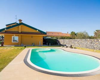Villa Paradiso Acireale 'Con Piscina In Esclusiva O Condivisa ' - Acireale - Pool
