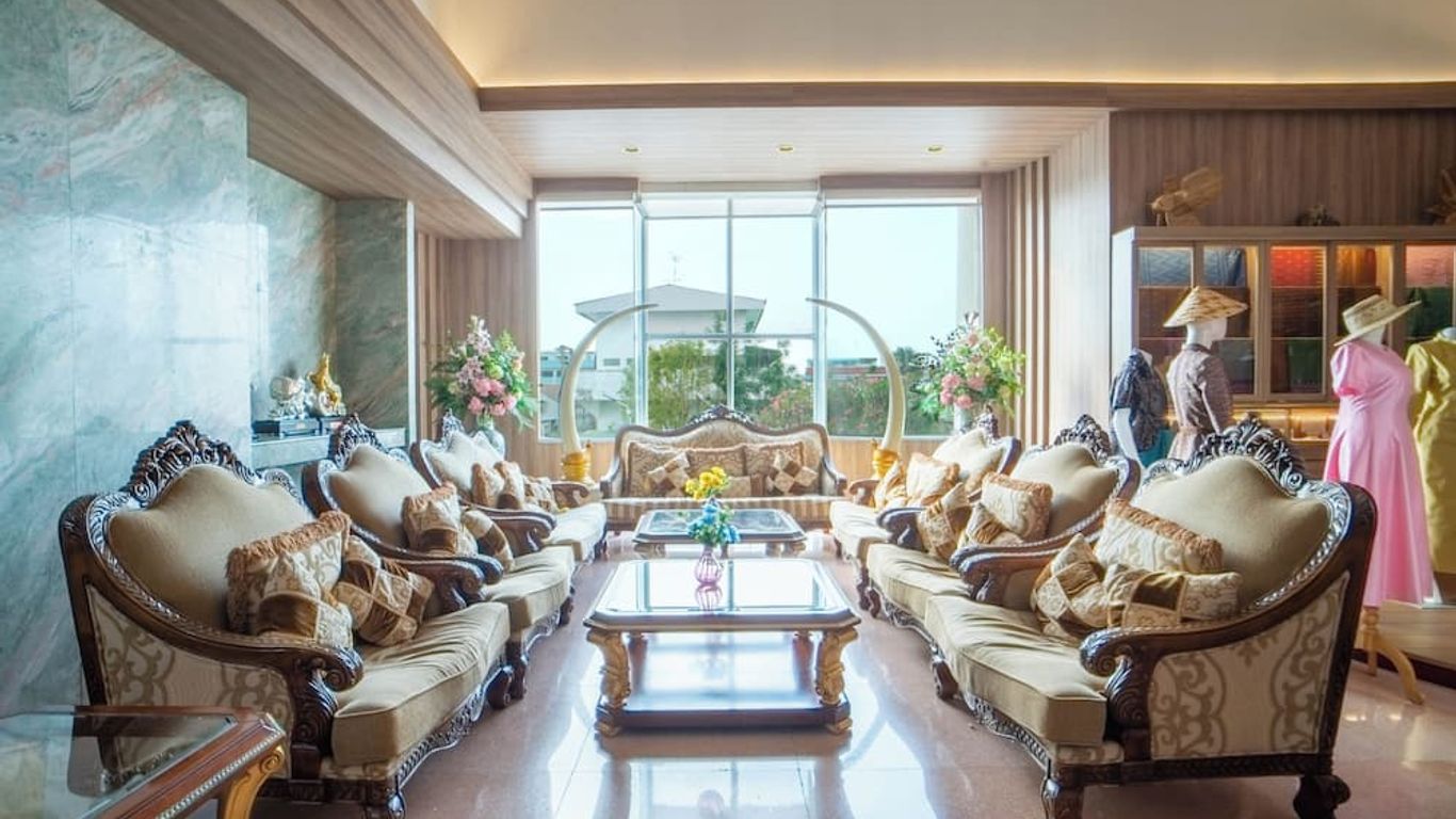 โรงแรมทองธารินทร์