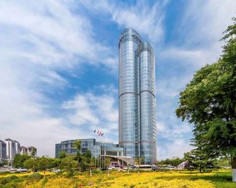 Pullman Linyi Lushang - Linyi City - Building