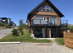 Sounds of the Sea - Ucluelet - Gebouw