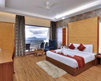 Ekant Retreat Resort - Chail - Habitación