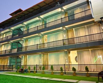 Gp Golden Palm Meadows Resorts - Bhatkal - Building