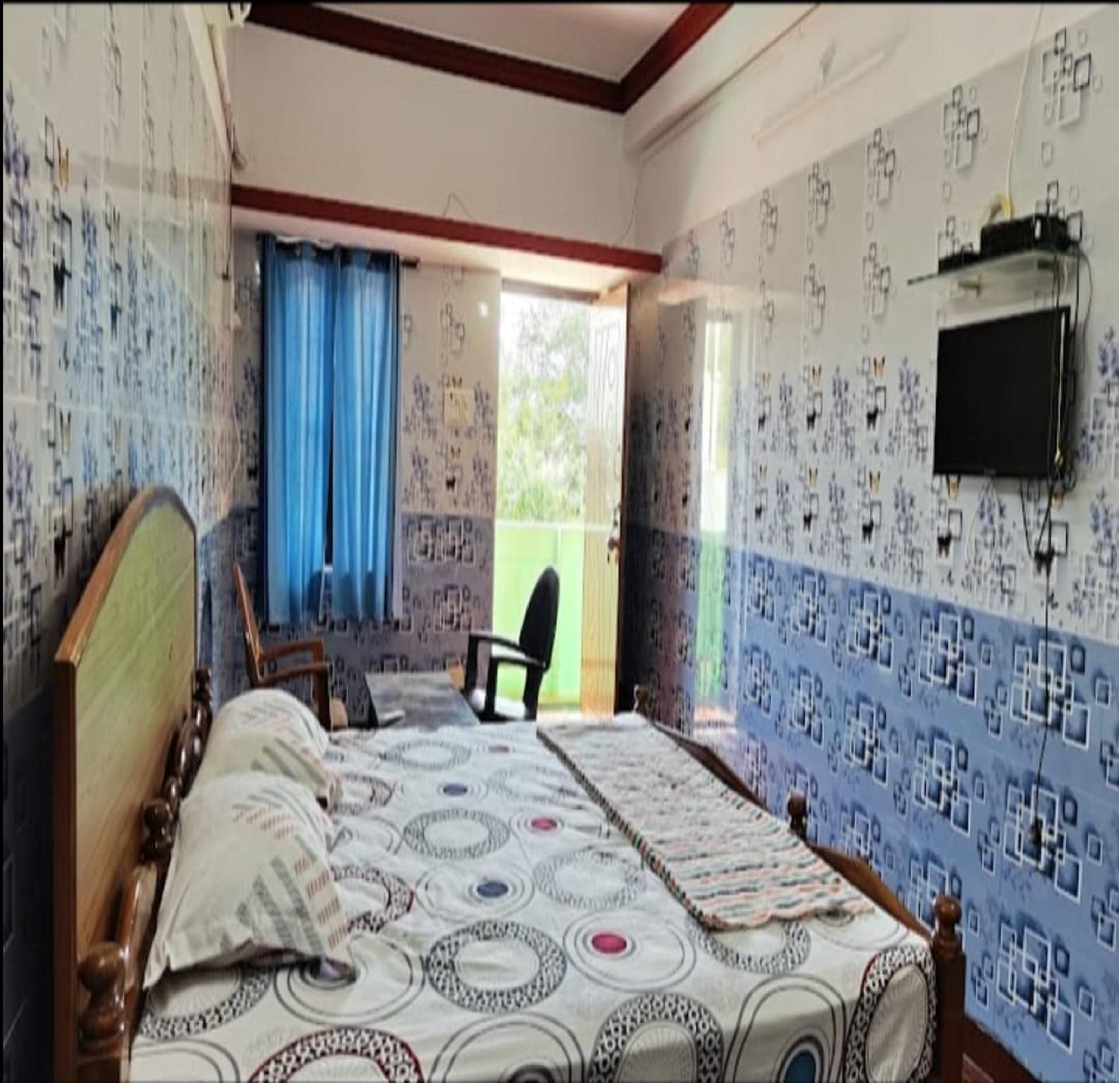 Nandhan Guest House