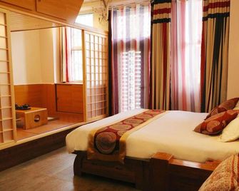 Gulangyu Fenggui Hostel - Xiamen - Bedroom