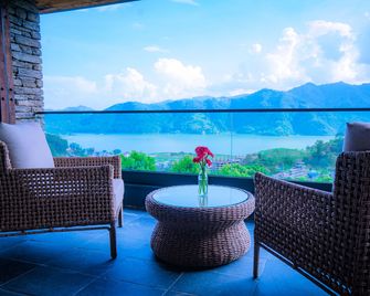 Dorje's Resort & Spa - Pokhara - Balkong