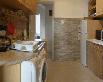 Holiday house Szántód for 1 - 6 persons with 2 bedrooms - Twin house - Szántód - Cocina