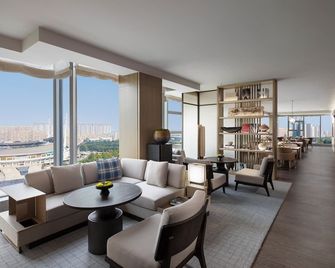 Courtyard by Marriott Luoyang - Luoyang - Lounge
