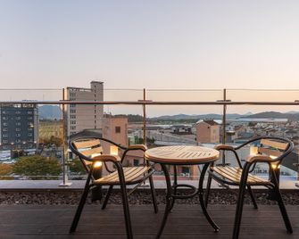 Suncheon Hotel The H - Suncheon - Balcony
