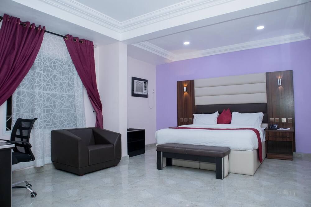 ميريتز هوتلز آند سويتس