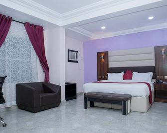 Meritz Hotels & Suites - Port Harcourt - Slaapkamer