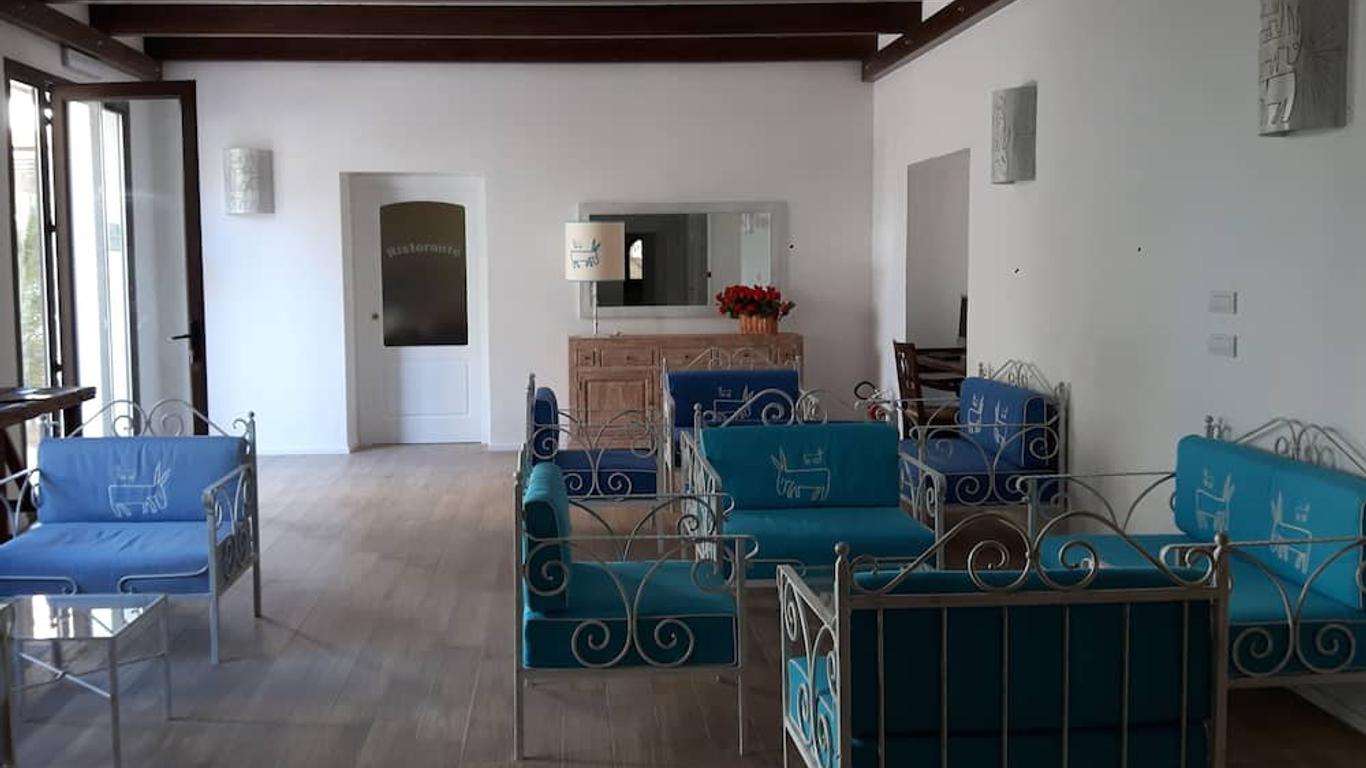 ألجيرو فاكانزي هوتل