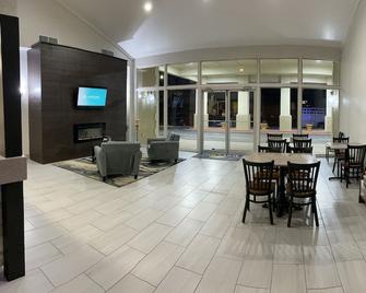 Quality Inn - Eastland - Lobby