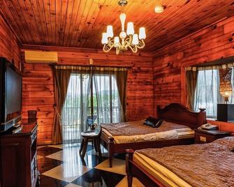 Sun Moon Lake Full House Resort - Nantou City - Bedroom