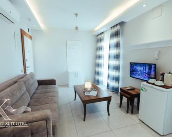 Kent Suit Otel - Mersin (Icel) - Living room