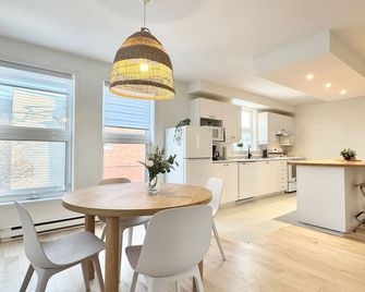Boho Comfort Near It All - 6 people - EV Chrger - Quebec