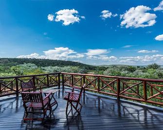 Sekala Private Game Lodge - Vaalwater - Balkón