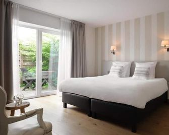 Hôtel Le 24 - Спа - Спальня
