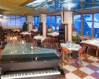 Hotel Samokov - Samokov - Restaurace