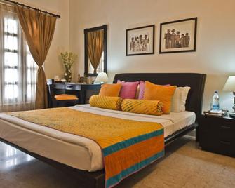 كولونيلز ريتريت - نيو دلهي - غرفة نوم