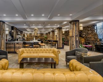 Crowne Plaza Resort Asheville By IHG - Asheville - Lounge