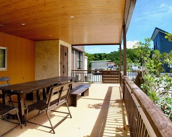 Churaumi Village Motobu-Fuji-Karst - Motobu - Balcony
