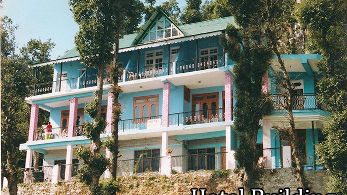 Hotel Monal In Dalhousie