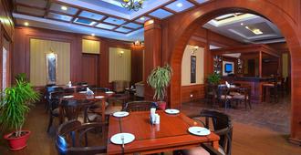 Chanakya Bnr Hotel - Ranchi - Restaurante