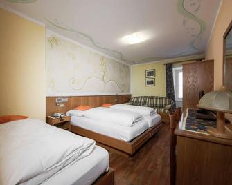 Hotel Stella - Moena - Bedroom