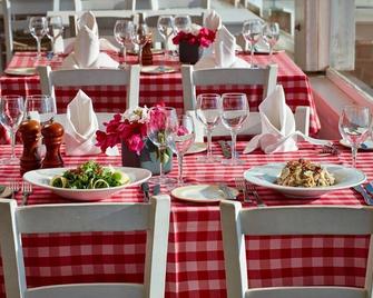 Villa Kasia - Two Bedroom Resort, Sleeps 4 - Kouklia - Restaurante