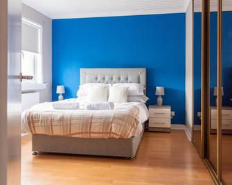 Beauly House - Falkirk - Bedroom