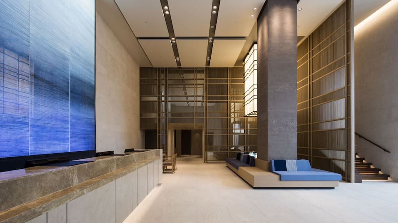 Jr Kyushu Hotel Blossom Naha