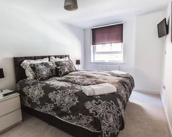 Mossie Apartment - Ayr - Bedroom