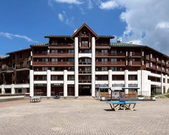 Residence Les Chalets et Lodges des Alpages - 6 Room Chalet 10 People - Aime-la-Plagne - Bâtiment